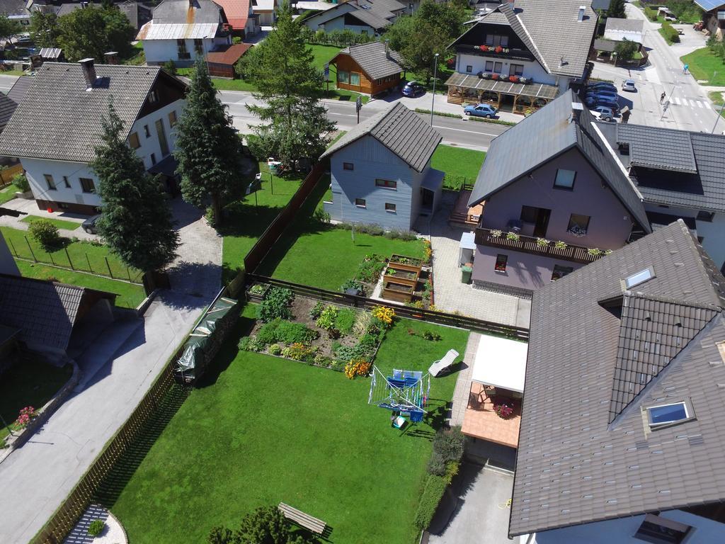 Apartments And Holiday Home Grohar Kranjska Gora Exteriör bild